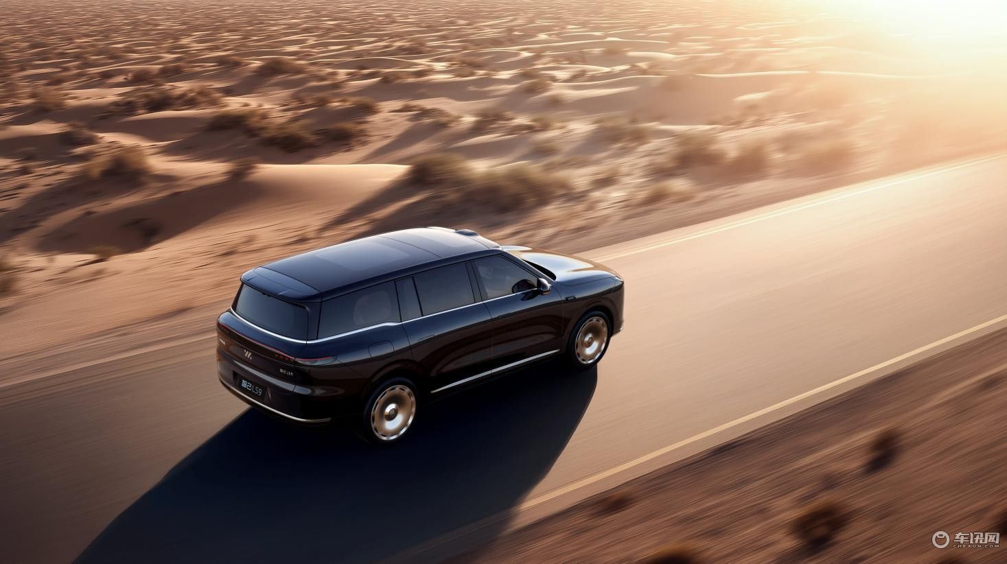 33.69万元起！上汽旗舰·智己LS9全球首发