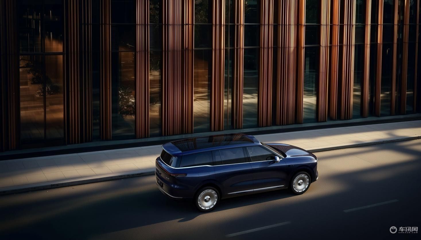 33.69万元起！上汽旗舰·智己LS9全球首发