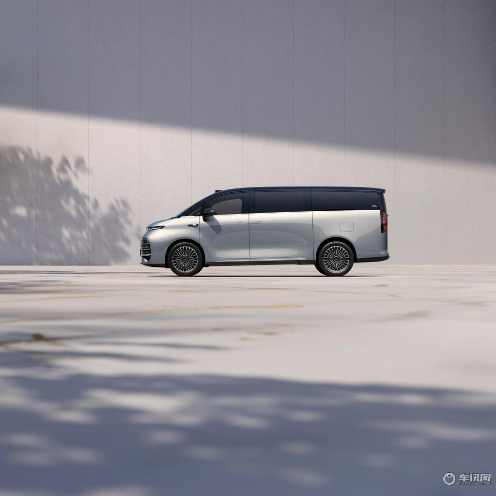 吉利银河V900 超级AI增程破局MPV痛点