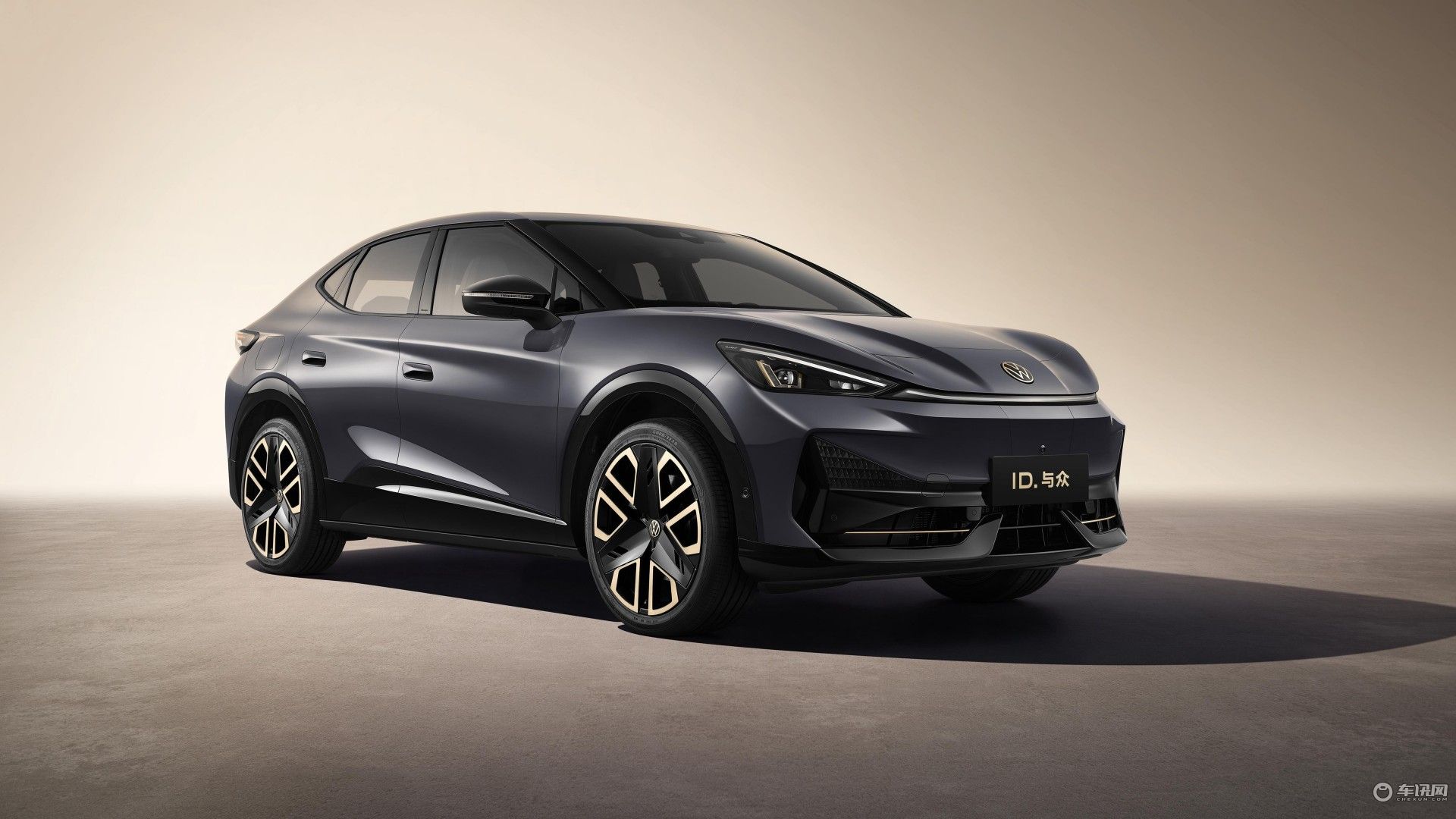 年轻车主看过来！与众06：我的纯电 SUV 又潮又聪明