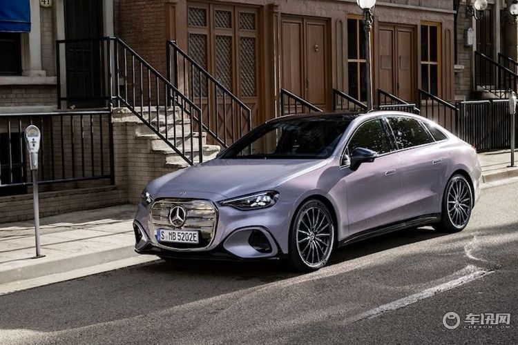 全新梅赛德斯-奔驰纯电C级车全球首发