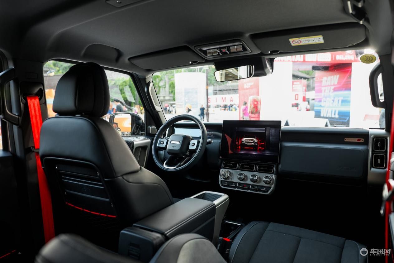 iCAR超级V23赛博暗影极客版上市，售价16.08万元