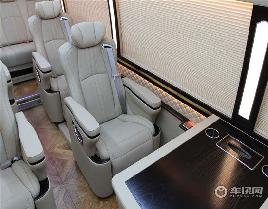 【丰田北京4s店】考斯特配置参数报价 12座13座北京4S店价格