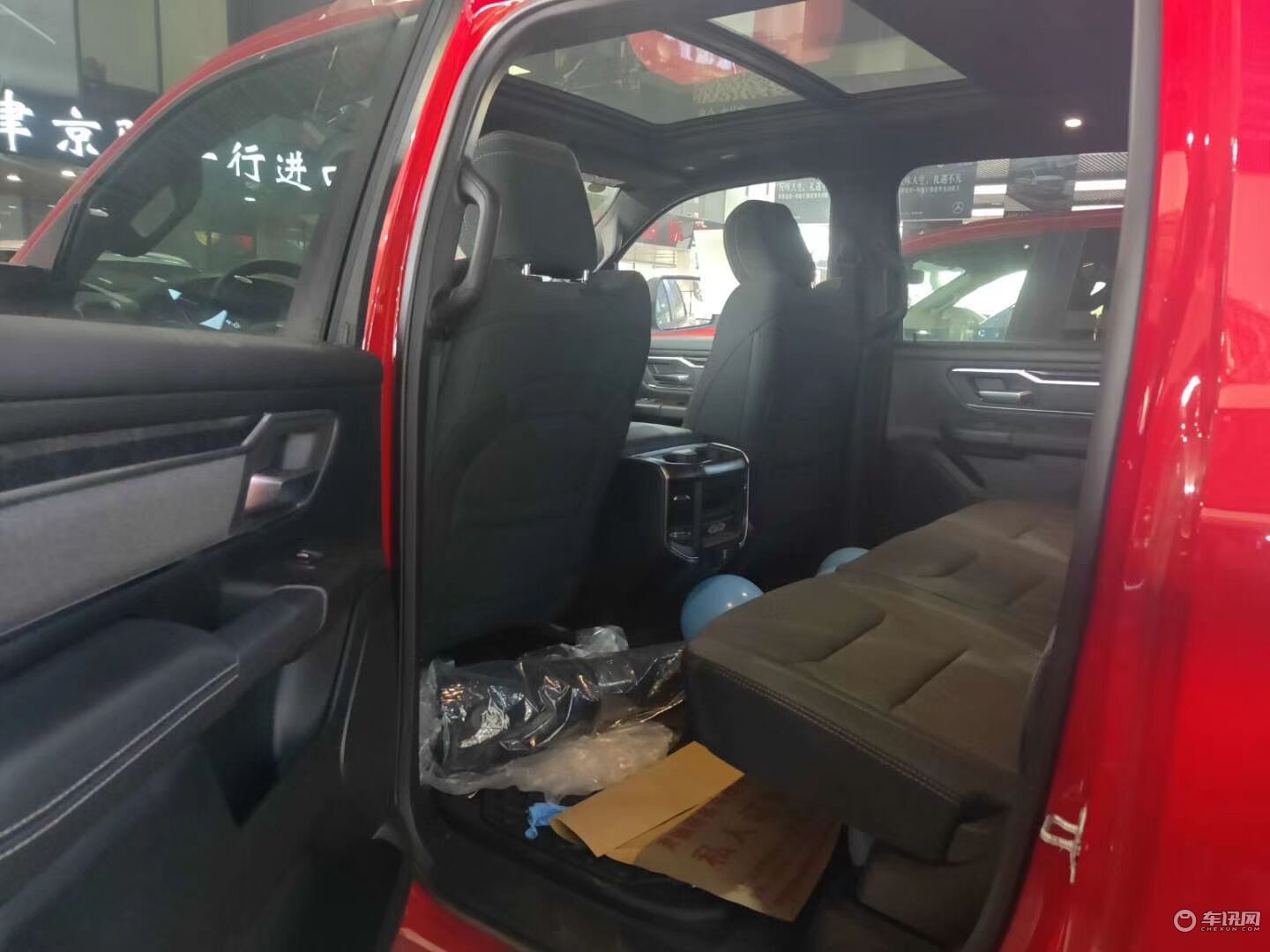 dealer_default_a115928c01e944b6b03ca7eb63b3cf04.jpg
