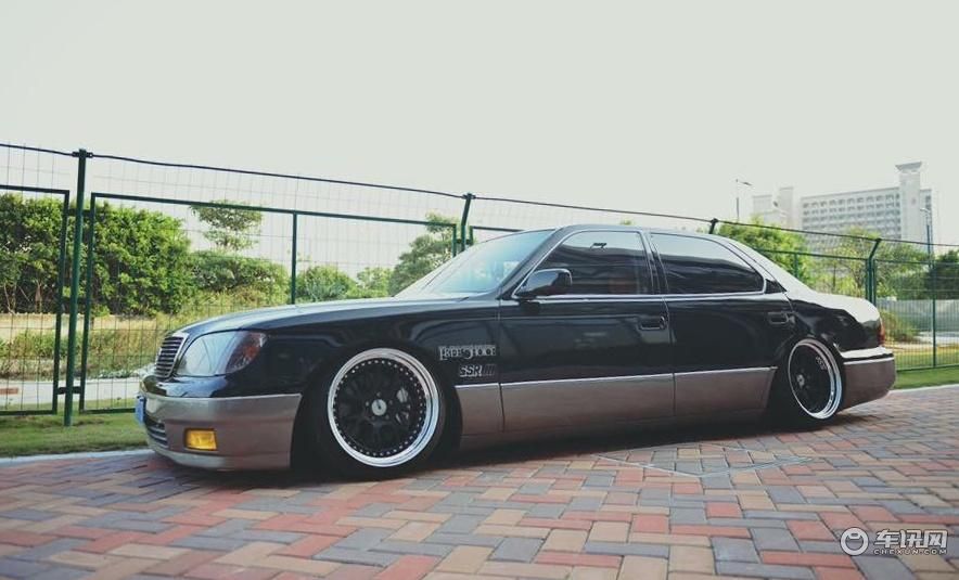4 (1).jpg