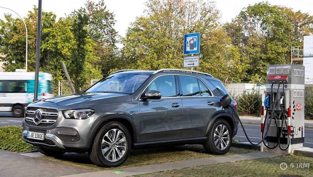 autohomecar__ChcCRV11t42AFPG8AAsHGsS0r8A113.jpg