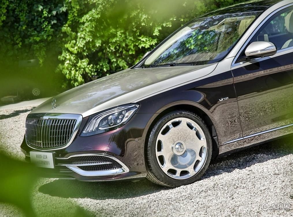 2020款迈巴赫S450多少钱 迈巴赫S560价格加多少钱