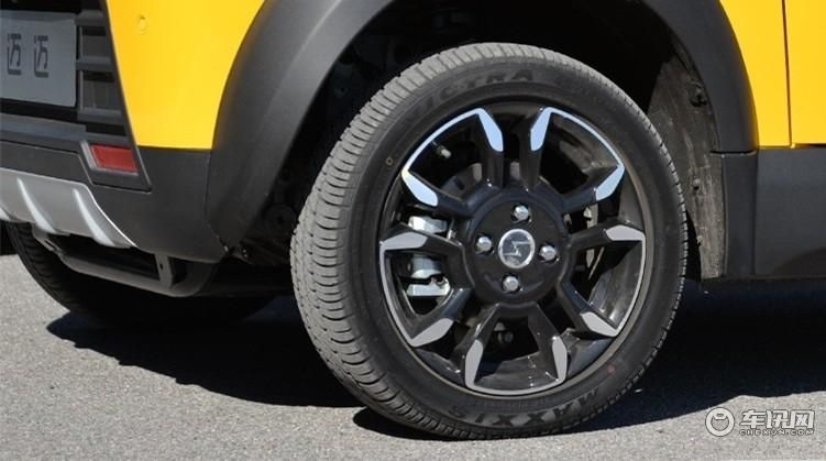 跑车轮胎最宽的是多少 news_1_1_1E7C0003DCA34D64D2F106420A93B420.jpg