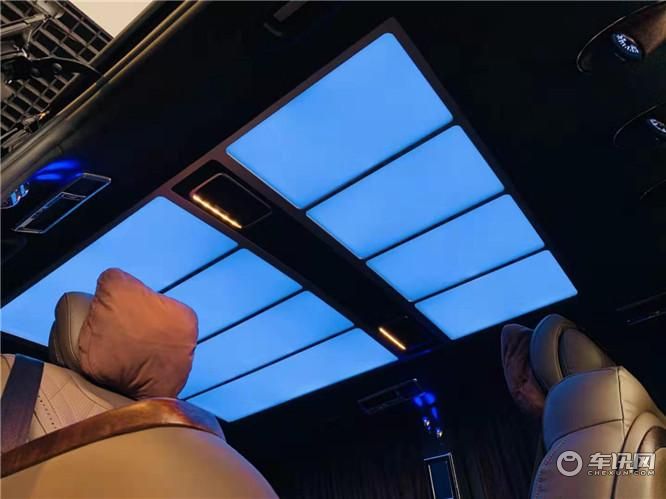 奔驰V260L改装迈巴赫立标现车全国一台