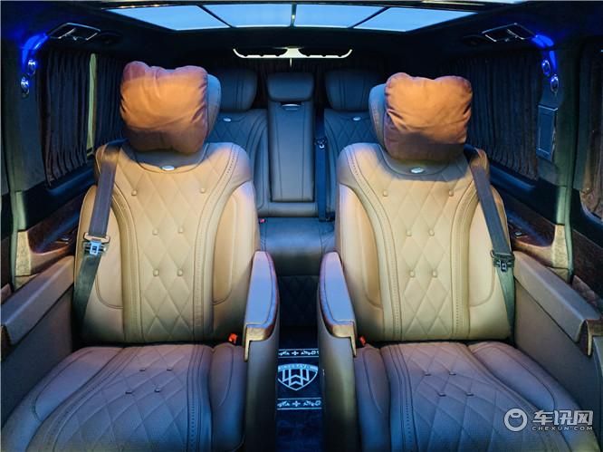 奔驰V260L改装迈巴赫立标现车全国一台