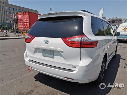 2019款丰田塞纳 XLE真皮天窗白米现车价格