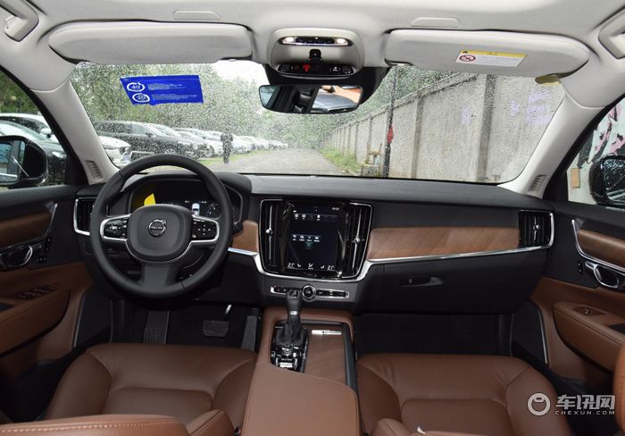 全新沃尔沃S90限时优惠高达万元 现车在售