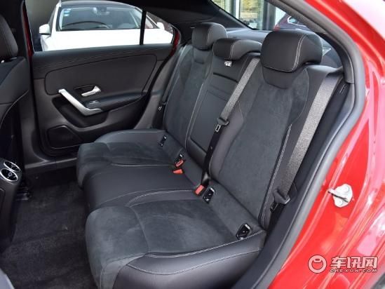 奔驰A级特殊配置最新报价 奔驰A200价格及图片