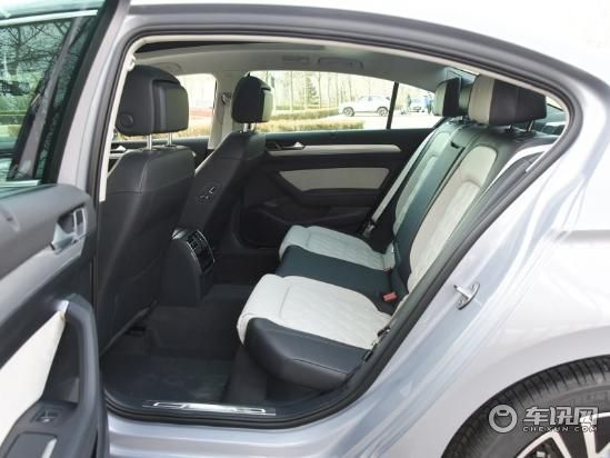 大众迈腾最新价格多少钱 全新迈腾报价及配置