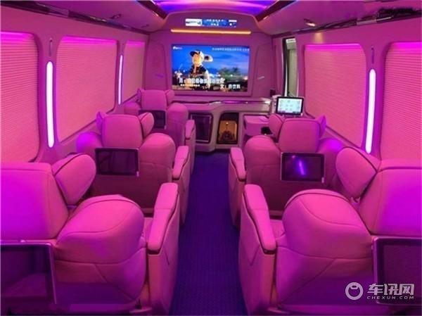 丰田考斯特多少钱 四川一丰田中巴车价格