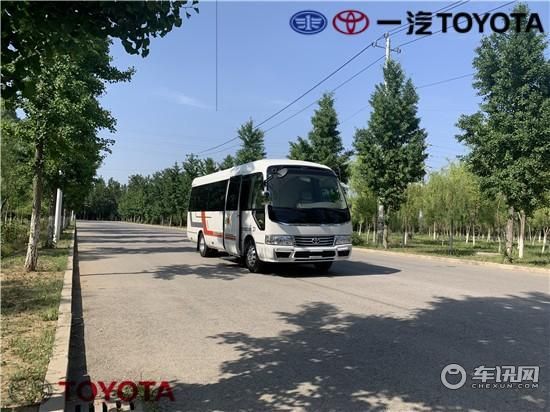 丰田考斯特豪华版价格参数 丰田考斯特16座现车价格