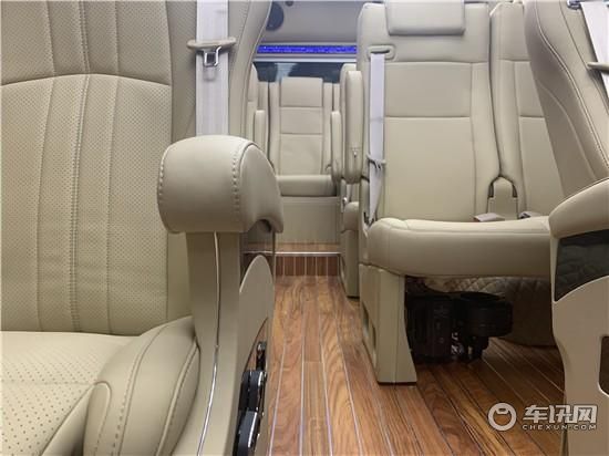 丰田考斯特豪华版价格参数 丰田考斯特16座现车价格