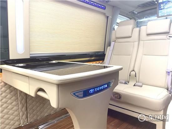 丰田考斯特豪华版价格参数 丰田考斯特16座现车价格