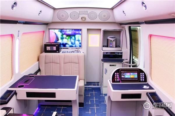 12座丰田考斯特报价 丰田考斯特12座改装报价