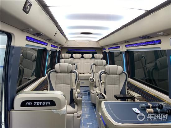 雷克斯萨斯版改装考斯特12座价格 丰田柯斯达12座商务车