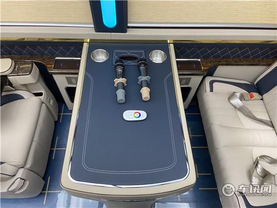 丰田考斯特10座多少钱 柯斯达4S店全系促销活动