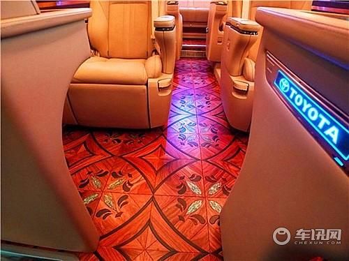 丰田考斯特12座至尊版 考斯特12座接待车价格