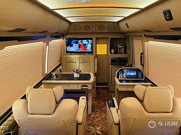 丰田考斯特十一座价格(11座)考斯特配置多少钱