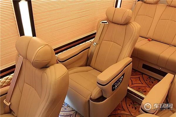 丰田考斯特十一座价格(11座)考斯特配置多少钱