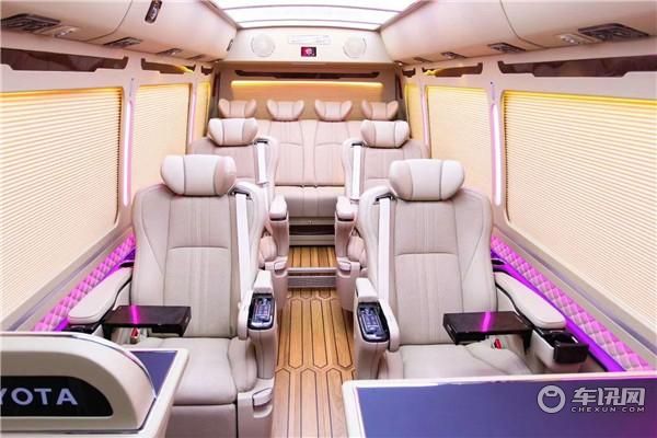 丰田考斯特商务中巴车丰田柯斯达11座汽车