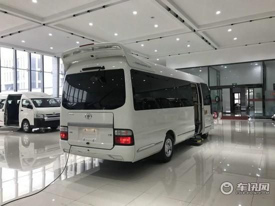 丰田考斯特商务旅居车多少钱 旅居车价格表