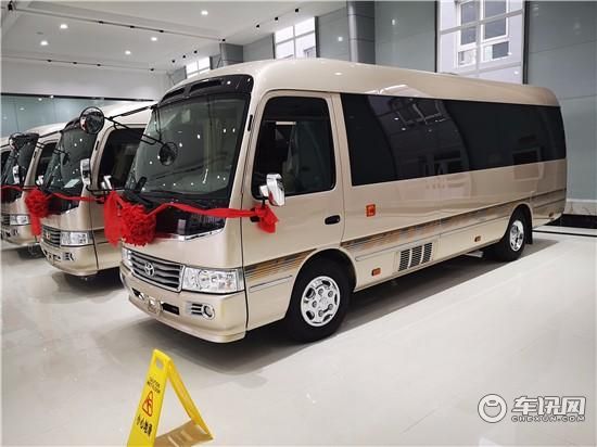 2020款丰田考斯特价格 顶配12座接待车