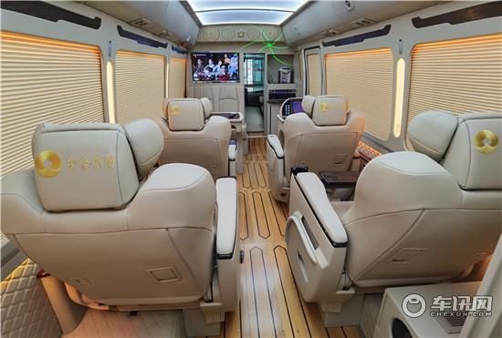 丰田考斯特10座价格 考斯特豪华商务车