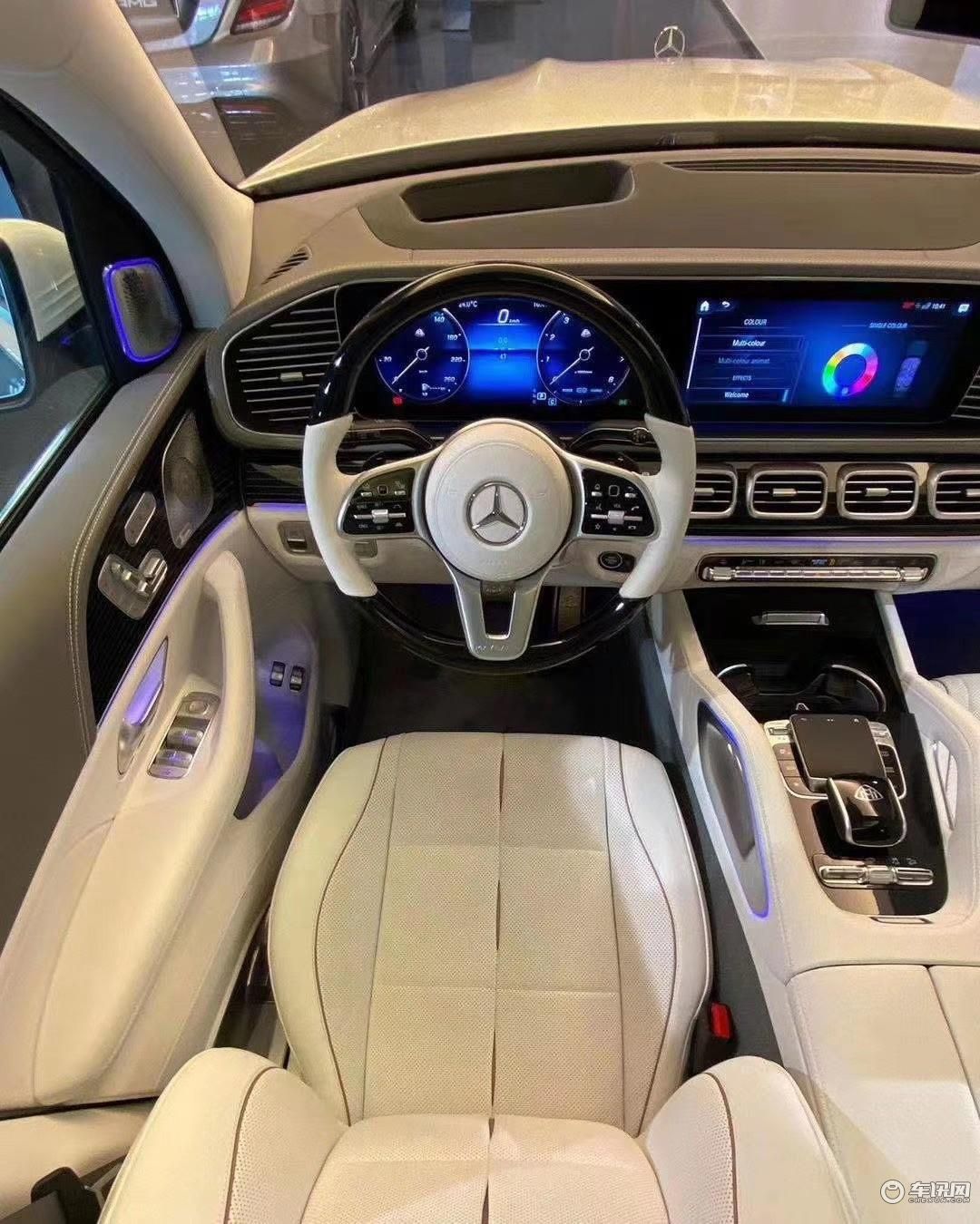 奔驰迈巴赫SUV越野GLS600实车照片价格多少
