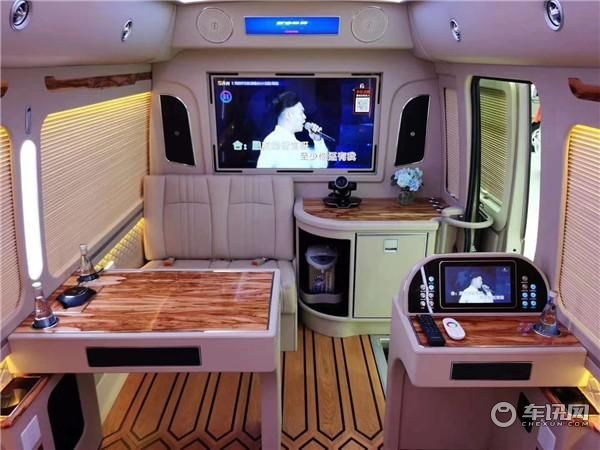 丰田考斯特10座价格 丰田考斯特价格