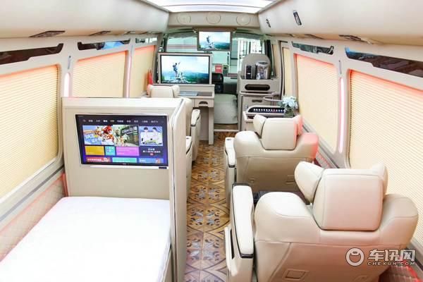 丰田考斯特豪华版商务车_12座13座丰田中巴车图片