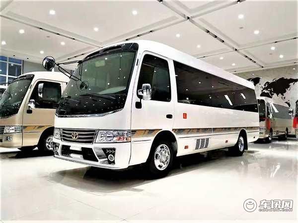 丰田考斯特豪华版商务车_12座13座丰田中巴车图片