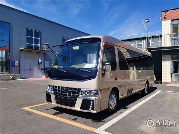 丰田考斯特15座价格进口参数及多少钱