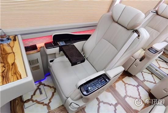 丰田柯斯达11座价格 柯斯达图片及配置