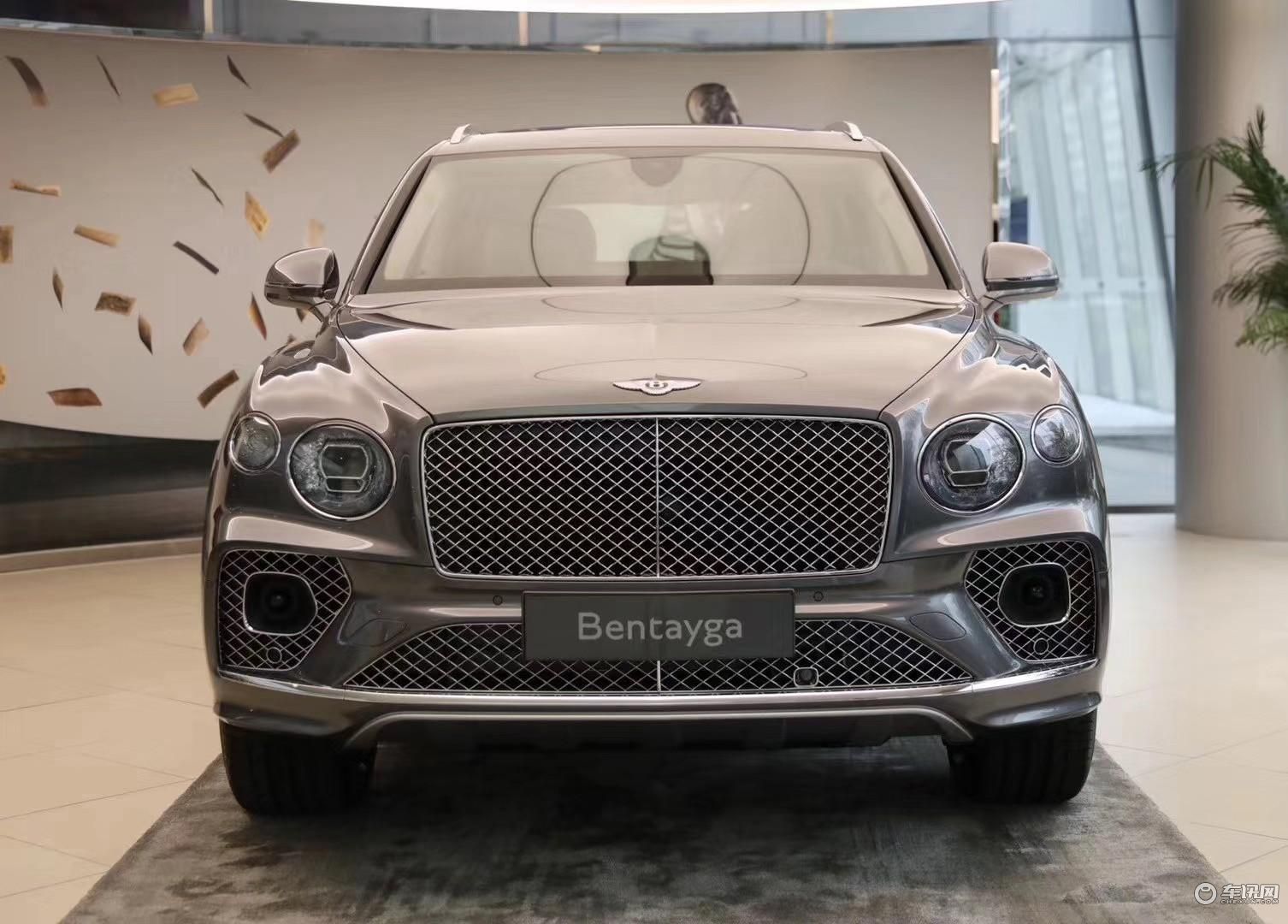 新款宾利suv添越首发版提车配置颜色可选