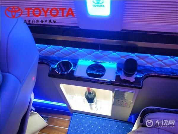 戚车行商务车基地