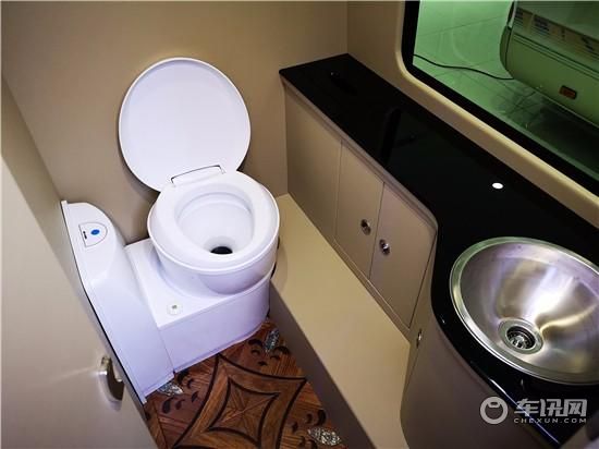 丰田考斯特房车款 考斯特7座房车价格