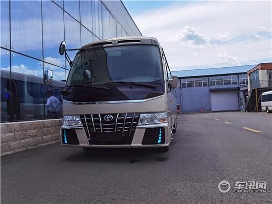 丰田考斯特房车款 考斯特7座房车价格