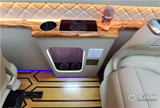 丰田考斯特11座价格 新一代商务11座报价