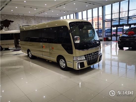 丰田考斯特高配房车 百万级别6座房车