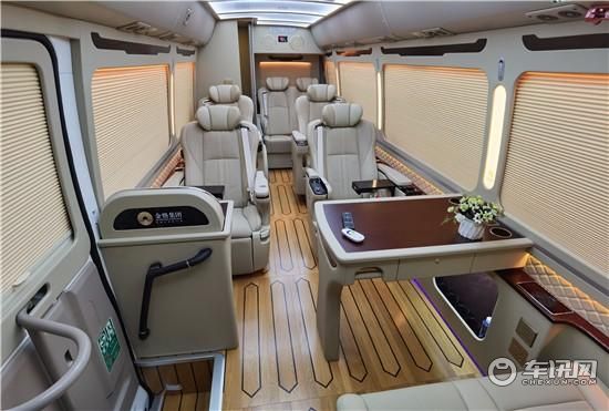 丰田考斯特12座售价 商务新款考斯特