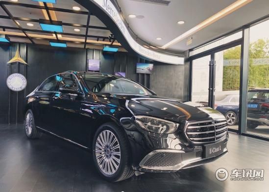 21款奔驰E级价格及图片 奔驰E300尊贵最新报价
