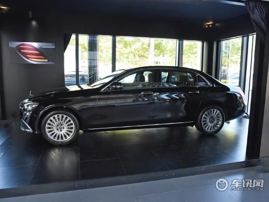 21款奔驰E级价格及图片 奔驰E300尊贵最新报价