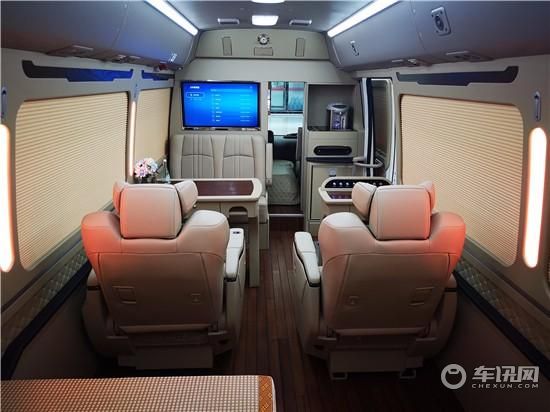 丰田考斯特新款房车 家用6座房车价格