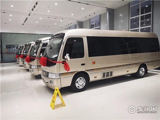 12座新款考斯特价格 丰田柯斯达现车