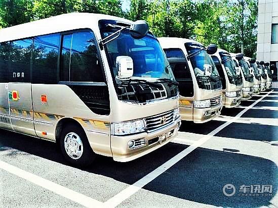 丰田考斯特12座最新价格 考斯特新款升级